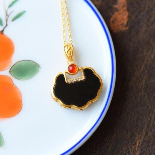 Natural Dark Jade Lock of Good Wishes Pendant Clavicle Chain Safe Ancient Gold Gilding Craft Lasting Color Retention Support