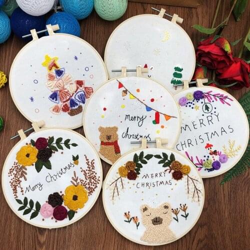 15cm DIY Christmas Embroidery Set for Beginner Needlework Kits Cross Stitch Series Needle Arts Crafts Sewing gift for Christmas