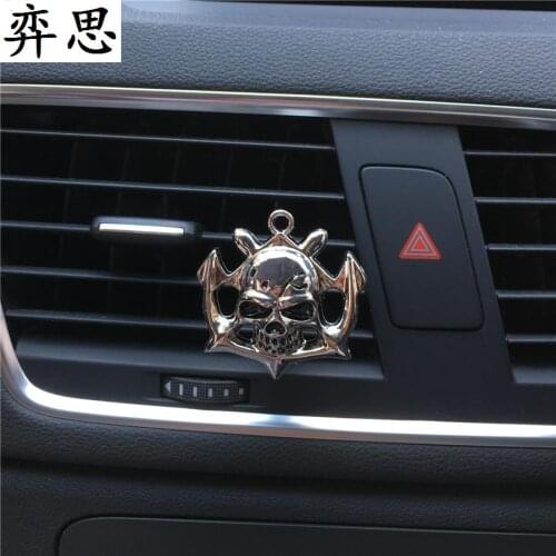Automobile air conditioning decoration Perfume clip Metal Skull styling Car perfume Exquisite metal designs car air freshener