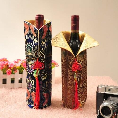 10pcs Chinese knot Christmas Wine Bottle Cover Bag fit 750ml Table Decorations Silk brocade Dust Pouches