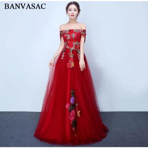 BANVASAC 2018 Boat Neck Flowers Embroidery A Line Long Evening Dresses Party Lace Short Sleeve Backless Prom Gowns