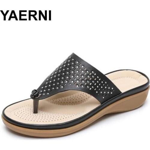 YAERNI2020 Large Size Shoes For Women Bohemian Thongs Solid Color Flat Slope With Beach Crystal Breathable Hollow Women Slippers