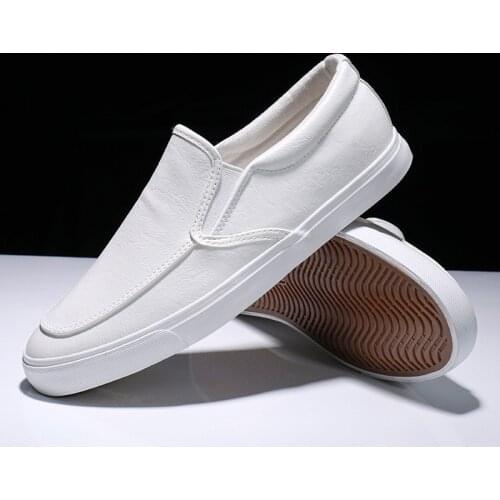 2021 spring and autumn new mens white shoes are fashionable and versatile, lightweight and comfortable new balance sneakers