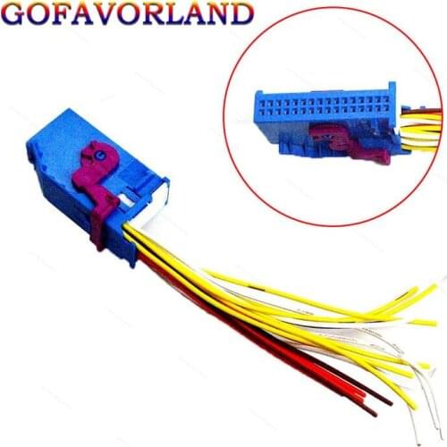 1J0972977 1J0972977D Wire Harness Plug Adapter Socket Connector Blue 32 Pin For Audi A4 A6 Q5 For VW Bora Jetta Passat