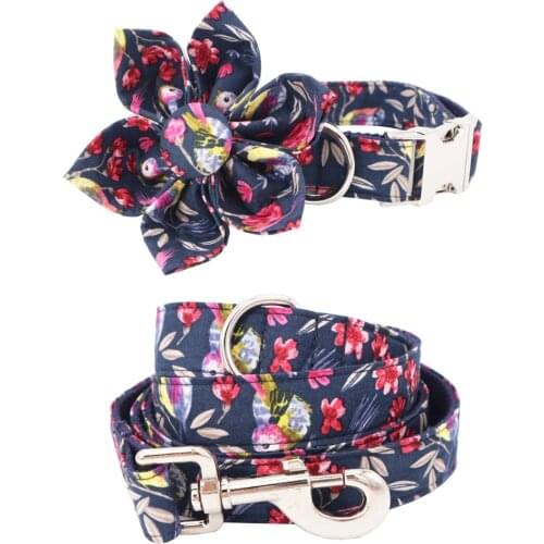 Girl dog collar dog flower and leash set for pet dog cat with rose gold metal buckle