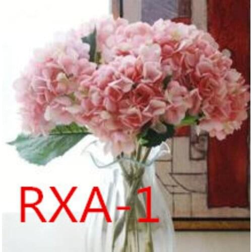 Weddings and important occasions / Wedding accessories / Bridal bouquets RXA