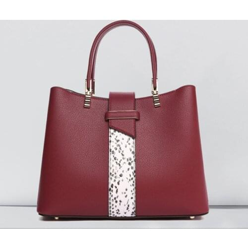 Leather Fashion Atmosphere Large Capacity Luxury New High Quality Handbags Women Bags Leather Classical Tide Shoulder Bags