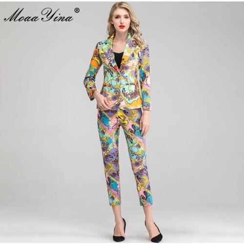 MoaaYina Fashion Designer Set Autumn Women Long Sleeve Suit Tops+3/4 pants Baroque Vintage Print Pretty Two-piece set
