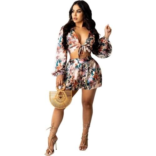 Vintage Floral Print Short Tracksuit Women Sexy Lace Up V Neck Long Sleeve Crop Top + Loose Shorts Slim Two Piece Set Suits
