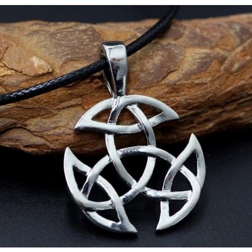 Youe shone Knot Necklace for Men Mens Jewelry Knot on Leather & alloy chain Irish Jewelry Jewelry