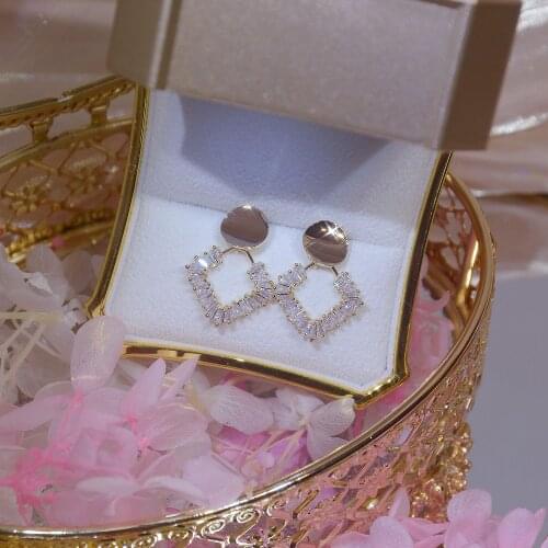14k Real Gold Plated Fashion Jewelery Round Metal Square Crystal Exquisite Earrings for Woman Holiday Party Elegant Earring
