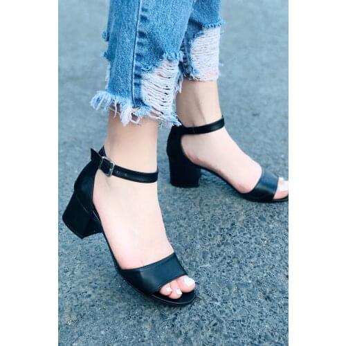 Black Women 'S High-Heeled Shoes