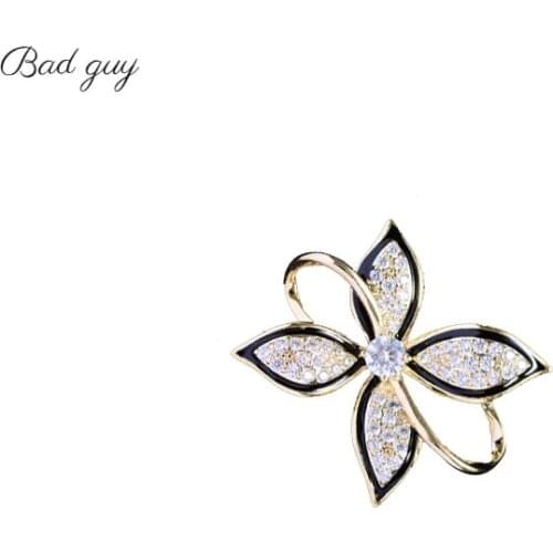 Bad Guy Petal Zircon Brooch Pin Gold and Sliver Brooches For Women Vitage Metal Flower Weddings Party Office Brooch Pins Gifts
