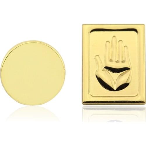 Anime JOJOS Bizarre Adventure Brooch Kujo Jotaro Hat Pins Gold Color Brooch Metal Jewelry Men Women Shirt Accessories Gift Set-1