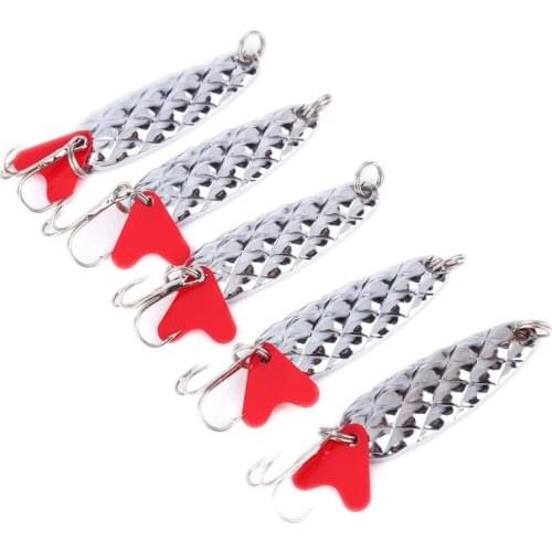 5 PCS Metal Fishing Lures Bass Spoon Crank Bait Saltwater Tackle Hooks Pineapple sequins tied three anchor clasps
