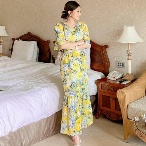 Fashion Flare Sleeve Maxi Dresses for Women Summer O Neck Slim Waist Vintage Flower Print Mermaid Dress Vestidos Robe Femme