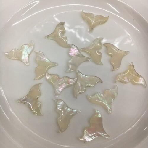 20PCS/Lot 20x25mm White Shell Fish Tail