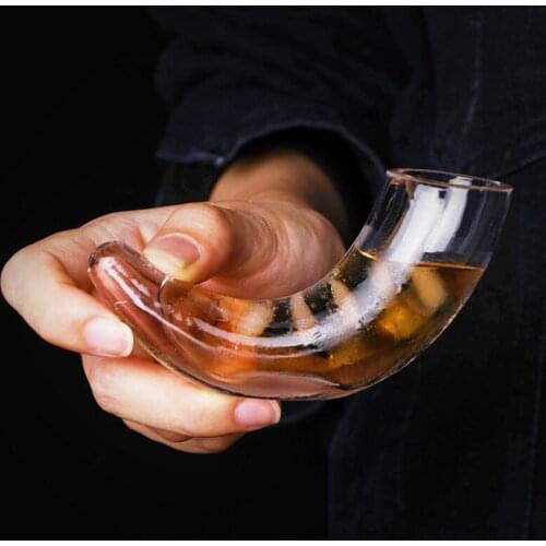 Creative Ox Horn Cocktail Glass Curved Crescent Liquor Spirits Vodka Shot Glasses Small Wine Glass Bar Whiskey Cup