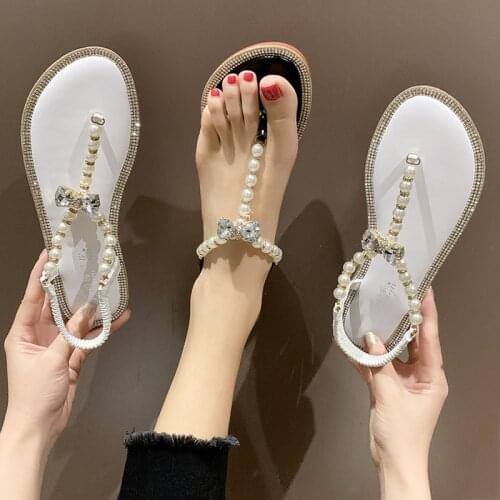 Womens shoes sandals 2020 summer new fashion pearl flat shoes flip flops
