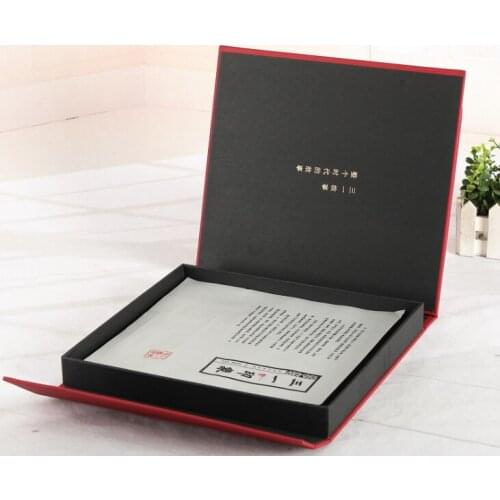 Custom Design Luxury Cardboard boxes design your logo Packaging Magnetic folding Gift Box --- DH12760