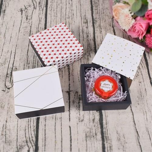 1pcs Square Soap Box Fashion Christmas Wedding Party Striped Gift Holder Kids Chocolate Bag(without stickers)