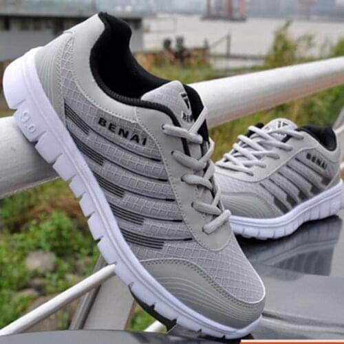 2020 Hot Men Sneakers Running Shoes Lovers Outdoor Casual Sport Shoes Trend Lightweight Walking Shoes Men Comfortable Zapatillas