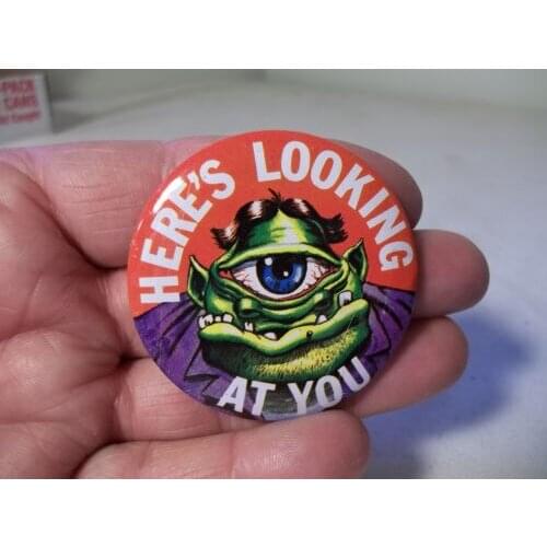 Vintage Tin Litho Pin Badge Heres Looking At You Button Big discount custom iron LAPEL PIN BADGE