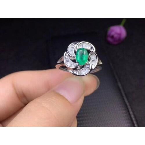 Natural emerald, small row, 925 silver, personality, style, latest design, favorite beauty
