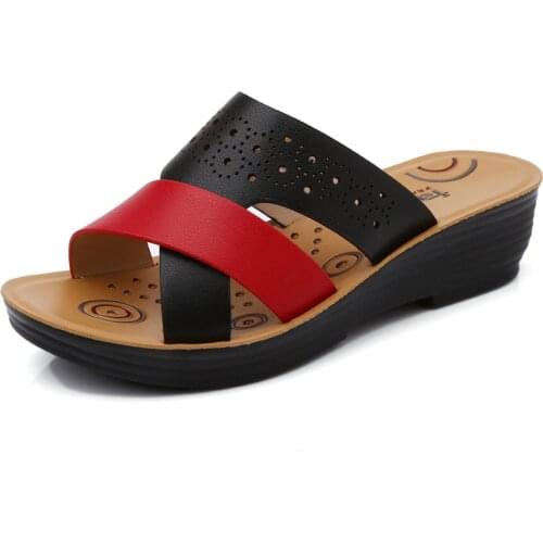 2020 New Summer Womens Slippers; Wedge Heel; Mid-heel Colorblock Leather Slides Women; Soft Bottom Non-slip Flat Slippers
