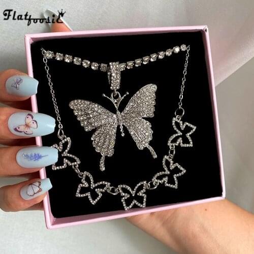 Flatfoosie 2Pcs/Set Luxury Big Butterfly Rhinestone Pendant Necklaces for Women Hollow Butterfly Choker Necklace Fashion Jewelry