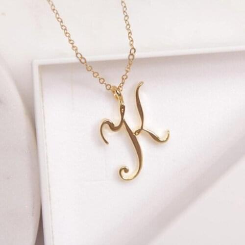 Fashion 26 Letter Name Necklace Alphabet Initial Necklace Gold Cursive A-Z Letter Pendant Chains Jewelry Party Gift for Women