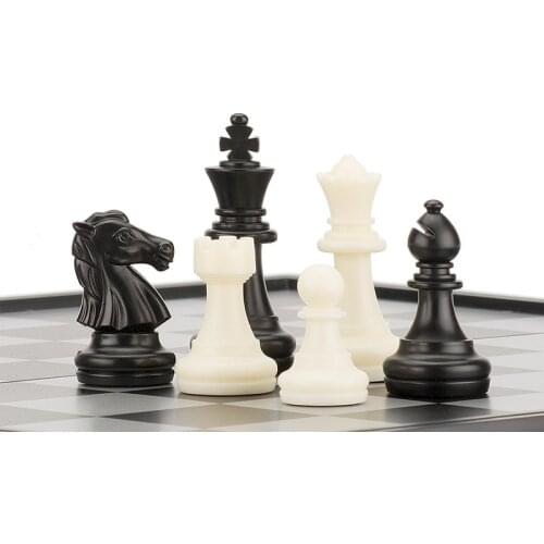 High-end Magnetic International Chess Set With Folding Chessboard Backgammon Checkers 32 Chess Pieces Stay Home Toys Figure Sets