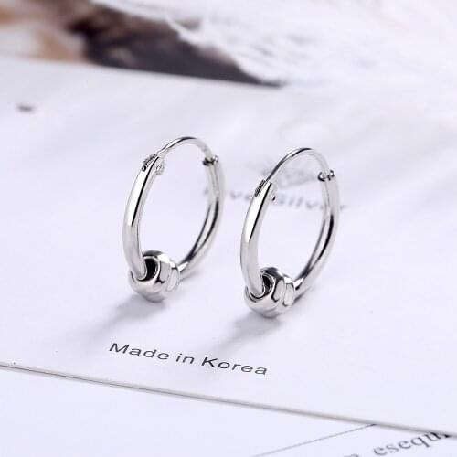 Niche hip-hop Korean earrings a pair of men and women couples black gold earrings street personality earrings jewelry