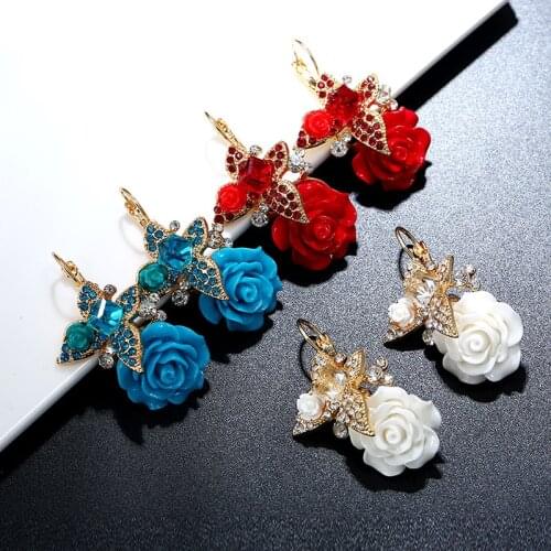 Milangirl Vintage Resin Flower Earrings for Women Exquisite Rhinestone Butterfly Stud Earrings Fashion Jewelry