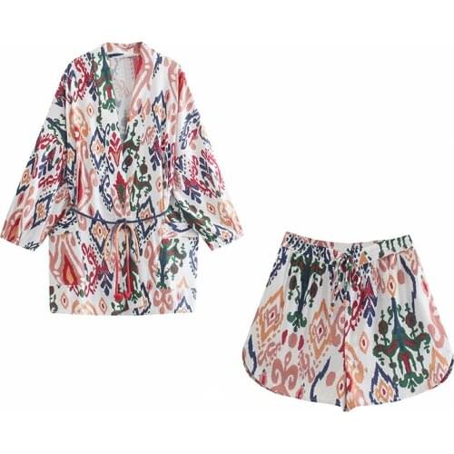 2021 Autumn Women Sets Loose V-neck Long Sleeve Top and High Waist Shorts Fall Sets