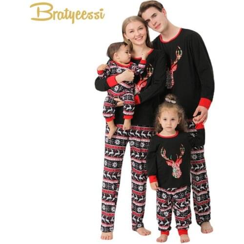 Christmas Pyjamas Family Clothing Sets Mother Kids Clothes Baby Girls Boys Pajamas Couple Clothes Mommy and Daughter Sleepwear