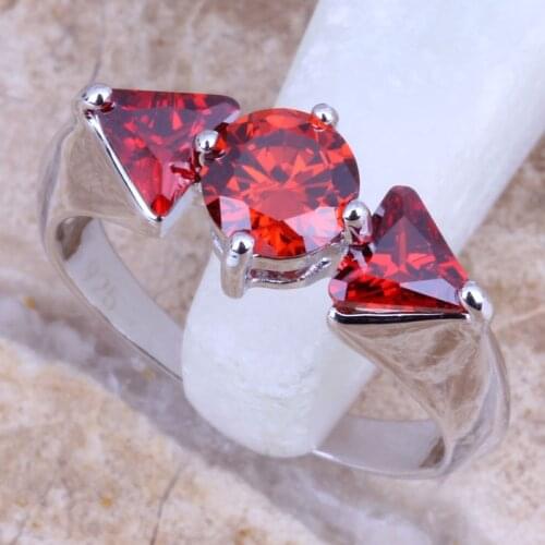 Delightful Red Garnet Silver Plated Womens Jewelry Ring Size 5.5 / 7 / 8 / 9 R0676