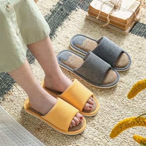 Winter Home Cotton Linen Slippers Warm Shoes Cute Lovely Non-Slip Fur Soft Sole Indoor Bedroom Women Men Couple Female Slides