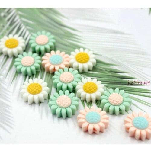 50pcs/lot Resin Daisy Flower Drill holes Flatback Cameo Eco-friendly Cabochon for Cell phone decor, hair band Earring DIY
