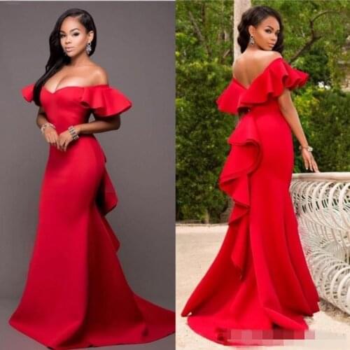 Gorgeous Red Off Shoulder Prom Dresses 2020 Satin Backless Mermaid Evening Gowns Saudi Arabia Ruched Sweep Train Formal Party