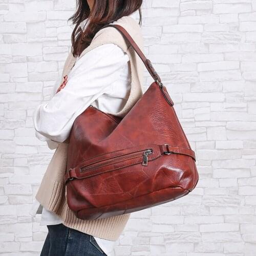 2021 New women Bucket bag Brown handbag for women High capacity crossbody bags Main fashion brand ladys shoulder bags tote