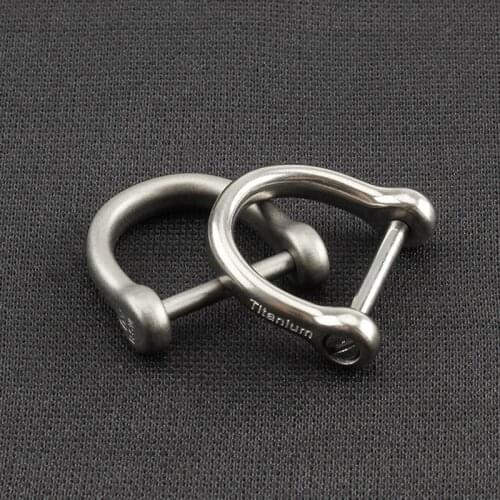 Titanium Alloy Hooves buckle Vachette Clasp Outdoor EDC Small Tool Keychain D Shape Titanium Buckle
