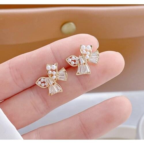 Fine Jewelry Micro-inlaid Zircon Simple Bowknot Pearl Stud Earrings for Woman Small Cute Daily Fashion Earring