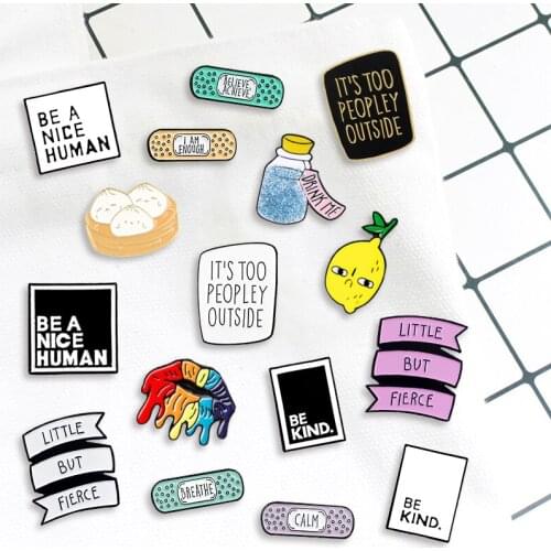 In Here "Be A Nice Human" Cute Creative Text Oil Drop Brooch Pin Denim Bag Gift For Friends Men Women Fashion Jewelry Decorate