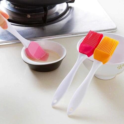 17CM Pastry BBQ Basting Brush Tool Silicone Baking Bakeware Bread Cook Brushes Oil Brush Kitchen Baking Cooking Tool Utensil