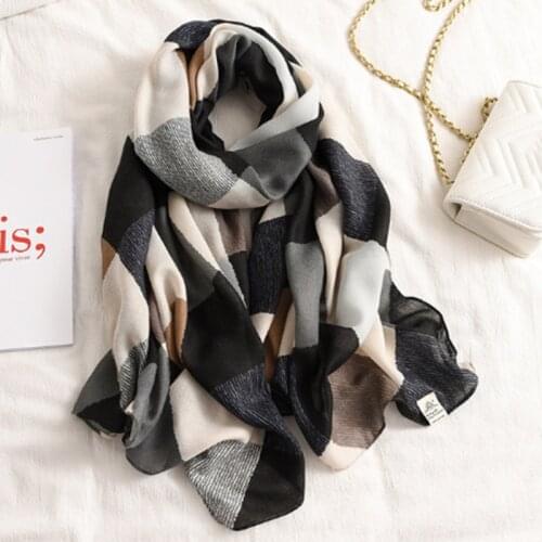 2020 Luxury Cashmere Scarf Winter Women Pashmina Shawls Warm Blanket Wraps Female Foulard Bandana Brand Thick Print Scarves