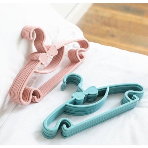10pcs/Set Kids Clothes Hanger Plastic Bow Hangers Non-Slip Windproof Household Baby Clothing Organizer Hanger Hook