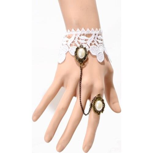 Chain Alloy Metal Simulated Pearl Bracelet for Women Gothic Fashion Accessories White Lace Bracelet Statement Female Jewelry