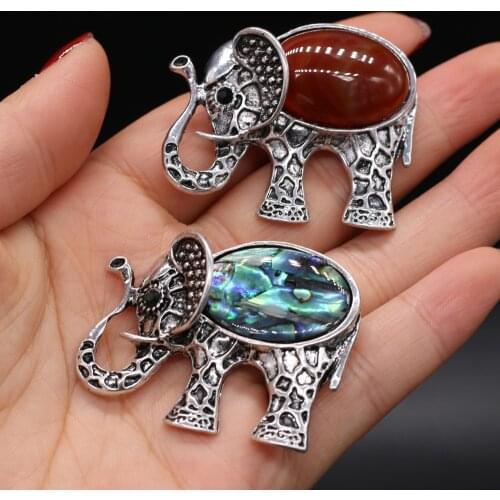 Natural Stone Amethysts Crystal Vintage Elephant Brooches for Women Animal Brooch Pin Fashion Dress Coat Accessories 43x35mm