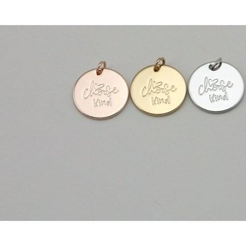 Wholesale Fashion Jewelry Disc Choose Kind Engraved Pendant Necklace For Women